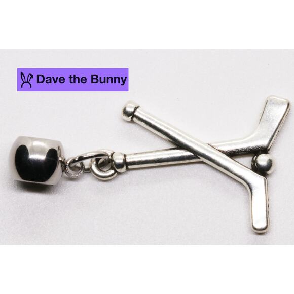 Hockey Stick Necklace for Floor Hockey Enthusiasts - Unique Hockey Gifts - Picture 3 of 8